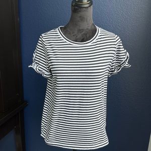Black and White short sleeve shirt